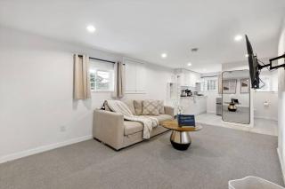 Eco-Friendly 2BR Suite | Sleeps 8, Wi-Fi, Kitchen - 5