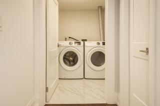 Bright 2 Bed Basement Near Square One Mall Family Friendly Stay - Mississauga - 4