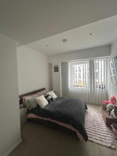 Spacious ensuite room in front of station - 7