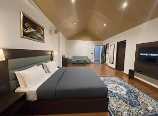 Omavya Hotel Manali - 5