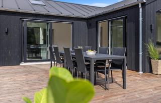 4 Bedroom Stunning Home In Aakirkeby - 8