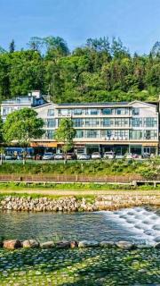 铂曼智慧酒店-Near the east gate of the Forest Park, about a 10-minute walk-There is a beautiful small river at the entrance-offers free self-service laundry and Attraction Tickets Serivce in advance - 0