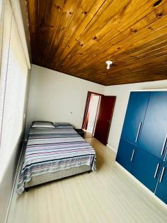 Acomodação tranquila confortável 15 MT da praia - 7