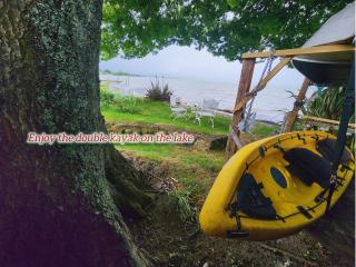 Lakeside getaway self-contained unit - 5