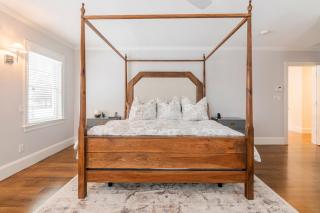 Luxury World Cup Villa 7B, 5BA Close Gillette Boston - 3