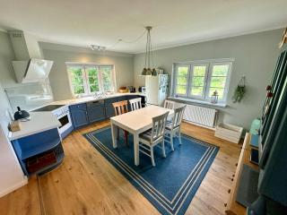 Idyllic Thatched Cottage Near St Peter-Ording - 2