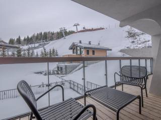 Appartement cosy au cœur de Courchevel Village, accès bien-être, 2 adultes + 2 enfants - FR-1-562-92 - 3