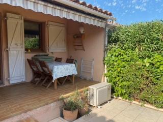 Maison mitoyenne avec climatisation et parking à Bormes-les-Mimosas - FR-1-251-877 - 2