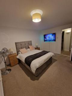 Canary Wharf Riverview apartment - 6