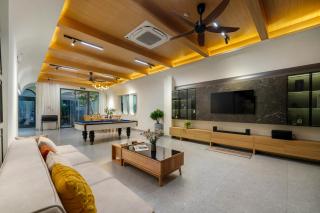 BQ Manor by Class6 - 9