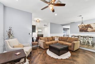 North Scottsdale Escape with Pool, Close to Golf - 1