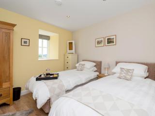 The Barn At Grislow Field - 1