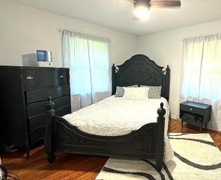 Modern 3BR 3BA Brick Home, Near Everything - 1