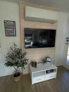 Relax at Jollie-Cozy 3-Bedroom Home, Central Twizel - 6