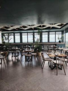 Menlyn Maine Trilogy Apartment 808 - 8