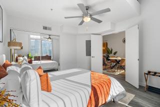 Modern Tempe Retreat Near ASU & Downtown - 1