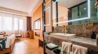 James Joyce Coffetel Xi'an Laochenggen Hongmiaopo Metro Station - 1