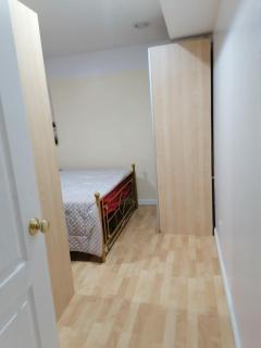 Great motherlaw apartments with your own entrance! - 6