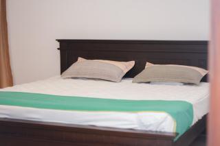 Avenue IX Beach View Apartment - 2