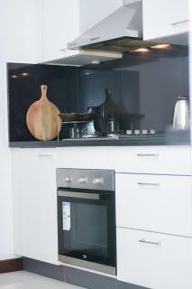 Avenue IX Beach View Apartment - 4