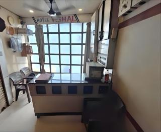 Hotel Vishal - Near Surat Railway Station - 6