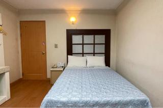 Washington Motel - 2