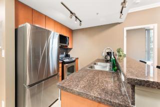 Premium 2BR Stay in the Heart of Downtown - 1