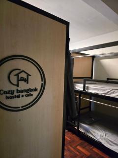 Cozy bangkok hostel - 0