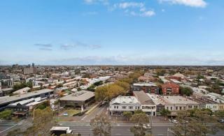 St Kilda Skylife by Ready Set Stay - 4