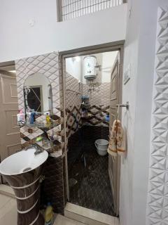 Peaceful 2BHK Family Stay with Equipped Kitchen - 5