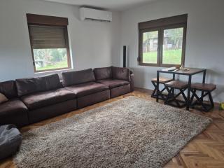 Domacinstvo Pecina Petnica - 8