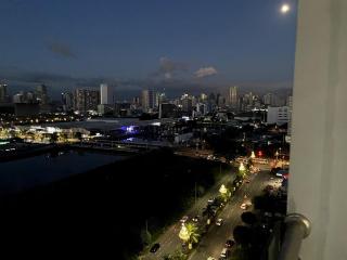 Perfect Sunset View in Pasay Near MOA & NAIA - 7