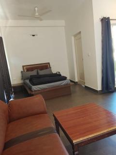 Hotel Morainic Hills Mall Road Bhagsunag - 9