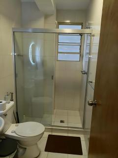 Apartamento Amplio Cerca de Todo con Seguridad y con Todas las Comodidades de un Hospedaje Renovado y Totalmente Equipado, ademas Tene Wi-Fi de Alta Velocidad - 3