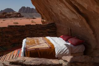 Wadi Rum Cave Camping - 4