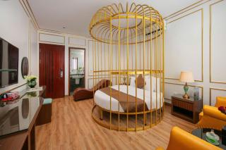 Royal Hotel & Spa -  - 8