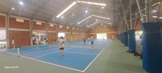 Newly Renovated in prime area - 7