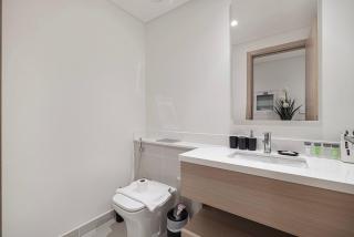 Luxury 3 Bedroom Apartment in Creek Harbour - 7