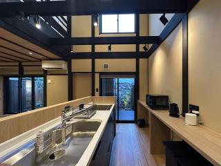 Authentic Kyoto Machiya Sleeps 7 Near Station - 4