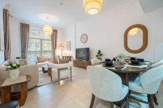 Glow Haus Stylish Stay in Yas Island Ansam - 2