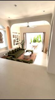 3BR 6 person luxury spacious brand new Family Villa with Rice Field and Sunset Views - Kedungu - 8