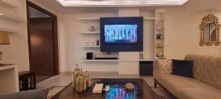 Goldcrest Hotel Apartments - 6