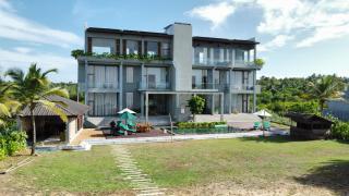 Six Elements Beach Villa - 8