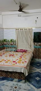 Mayapur Yatri Nivas - 3