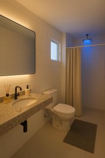 Casa Exclusiva com Piscina Privativa - 2