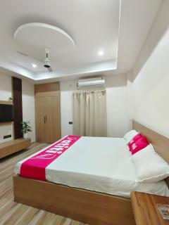Premium bedroom with washroom 101 I Zero mile - Patna - 9