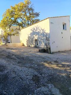 Charmante maisonnette 1 chambre proche de Nîmes - 7