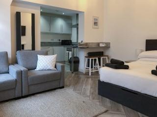 Whinacres Cottage 1894 - 0