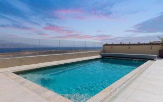 דירת גן יוקרתית עם 4 חדרי שינה עם בריכה ונוף מרהיב - 9