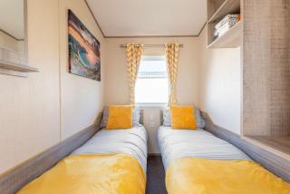 3 Bedroom Caravan-Seton Sands - 1